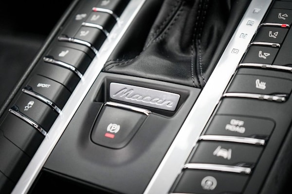 Used Porsche Macan 2018 for sale - 76223267: Photo 47