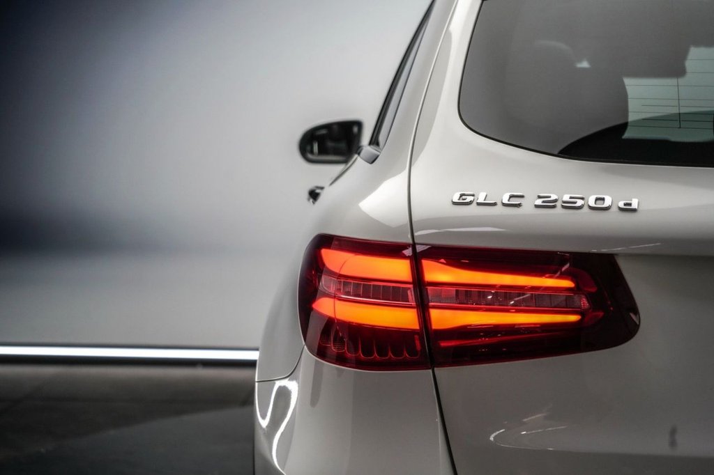 Used Mercedes-Benz GLC 2018 for sale - 76966206: Photo 13