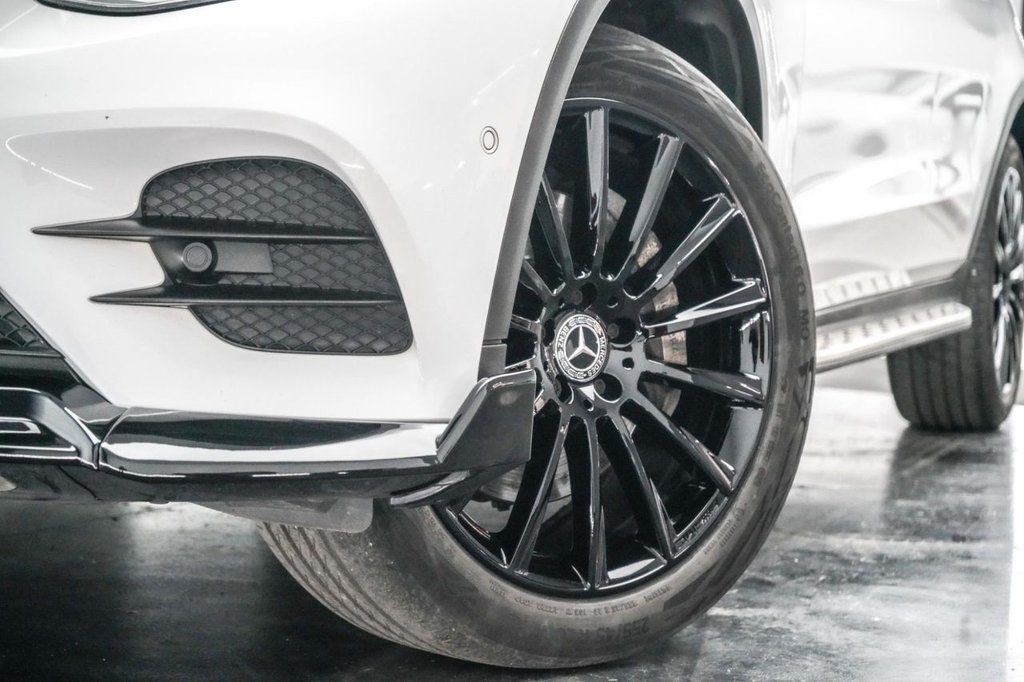 Used Mercedes-Benz GLC 2018 for sale - 76966206: Photo 2