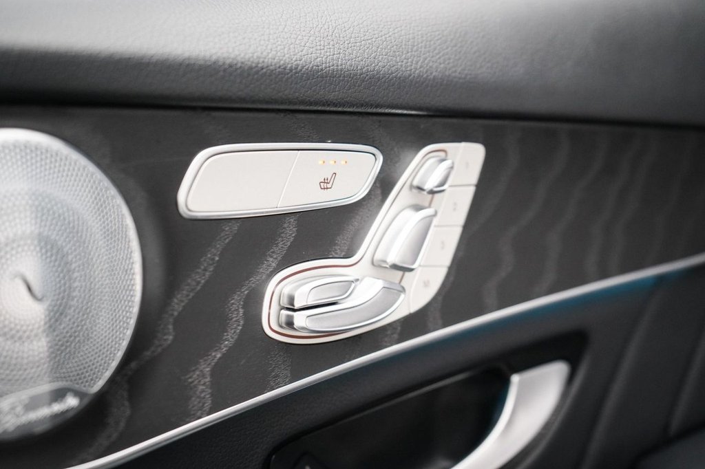 Used Mercedes-Benz GLC 2018 for sale - 76966206: Photo 35