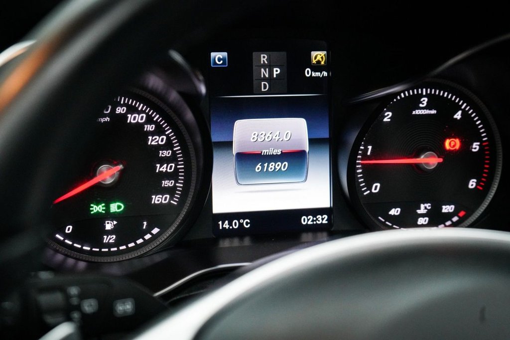 Used Mercedes-Benz GLC 2018 for sale - 76966206: Photo 38