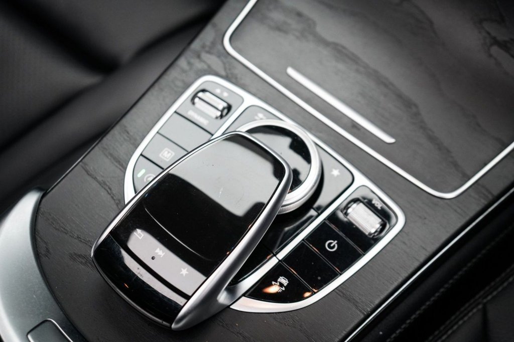 Used Mercedes-Benz GLC 2018 for sale - 76966206: Photo 43