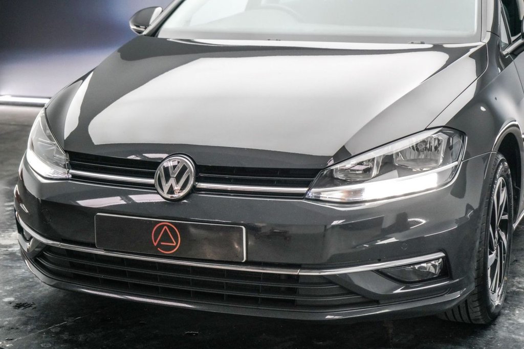 Used Volkswagen Golf 2019 for sale - 77647931: Photo 17