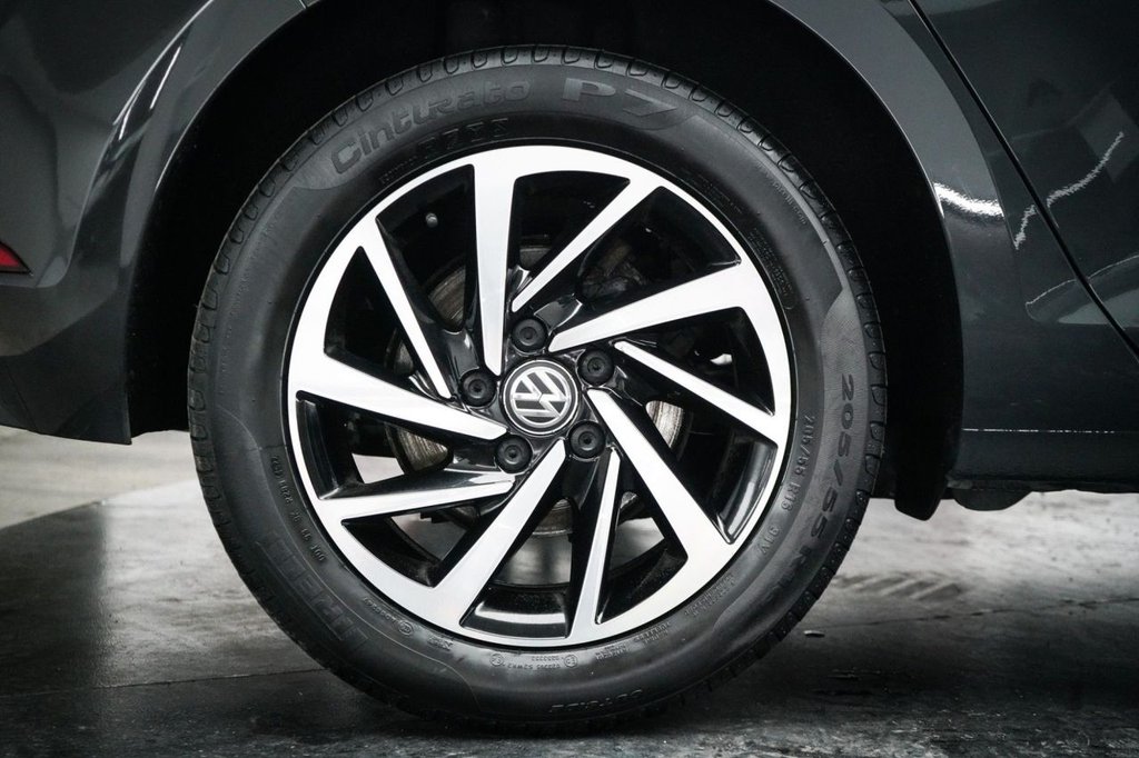 Used Volkswagen Golf 2019 for sale - 77647931: Photo 43