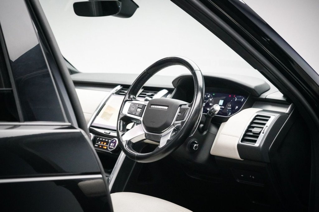 Used Land Rover Discovery 2021 for sale - 77372881: Photo 30