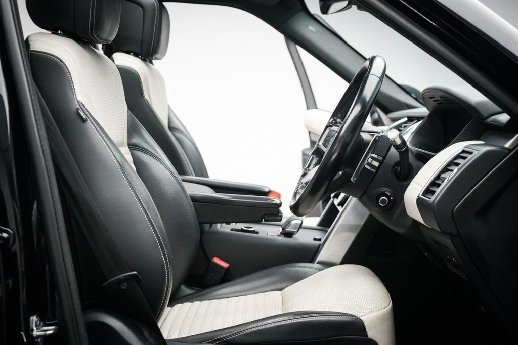 Used Land Rover Discovery 2021 for sale - 77372881: Photo 32