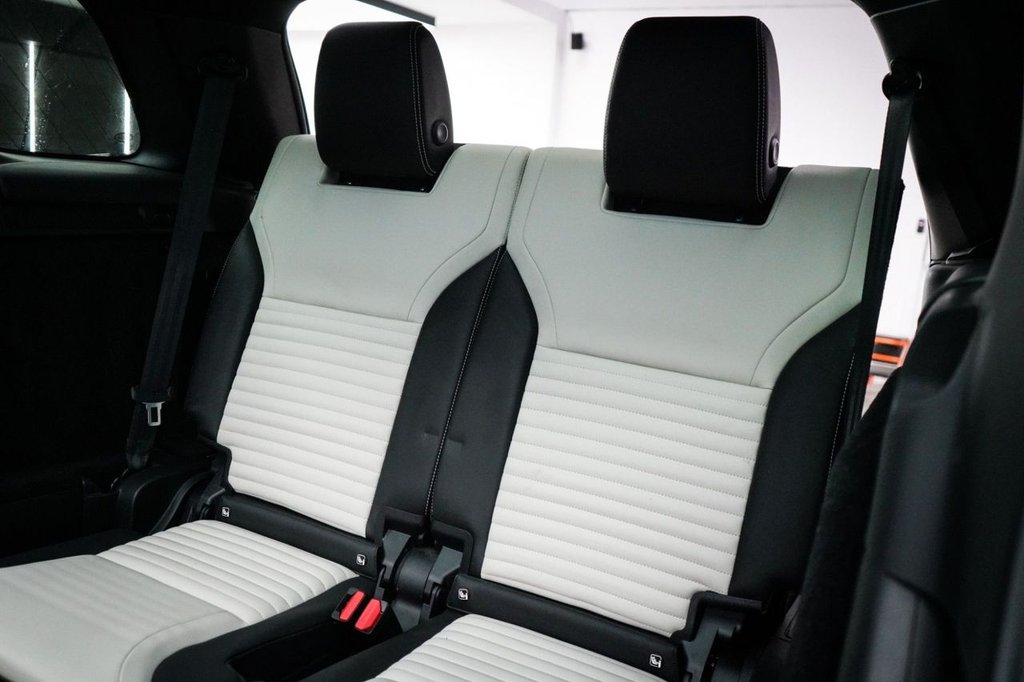 Used Land Rover Discovery 2021 for sale - 77372881: Photo 38
