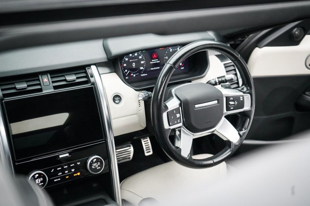 Used Land Rover Discovery 2021 for sale - 77372881: Photo 42