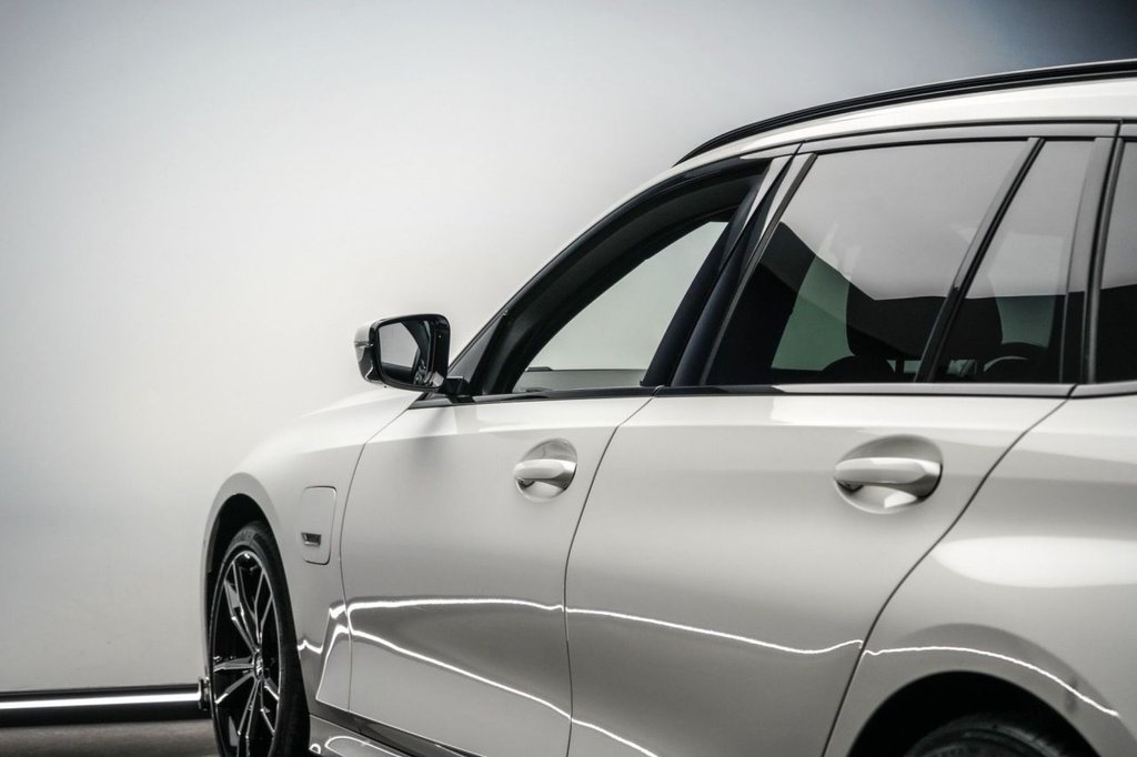 Used BMW 3 Series 2022 for sale - 77372832: Photo 22