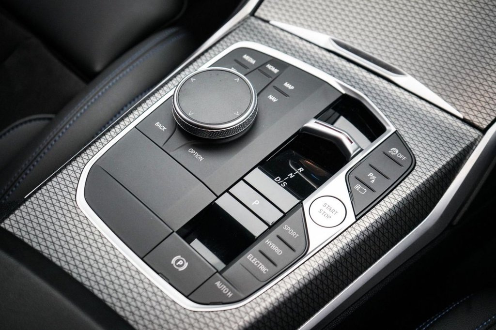 Used BMW 3 Series 2022 for sale - 77372832: Photo 43