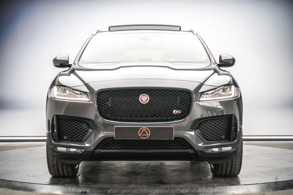 Used Jaguar F-Pace 2018 for sale - 78036498: Photo 10