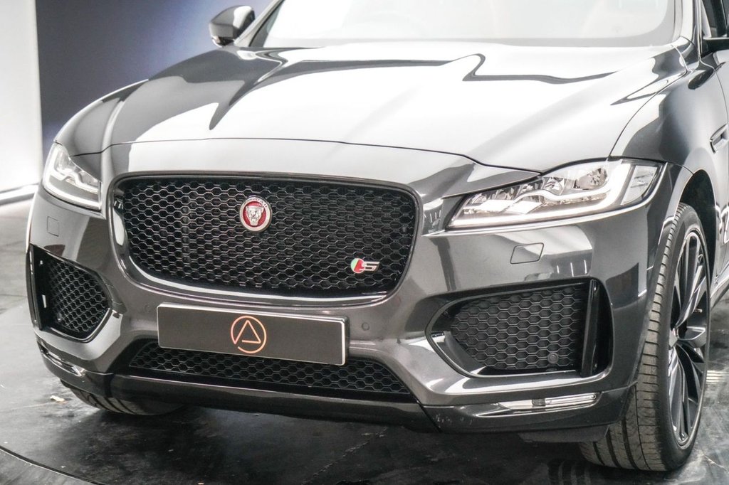 Used Jaguar F-Pace 2018 for sale - 78036498: Photo 19