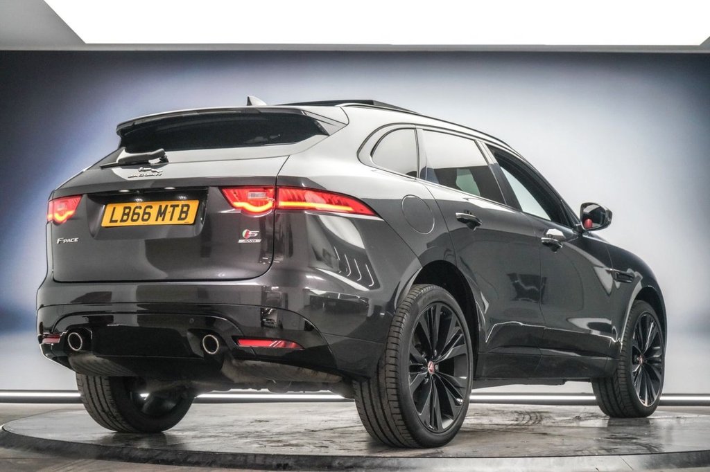 Used Jaguar F-Pace 2018 for sale - 78036498: Photo 3