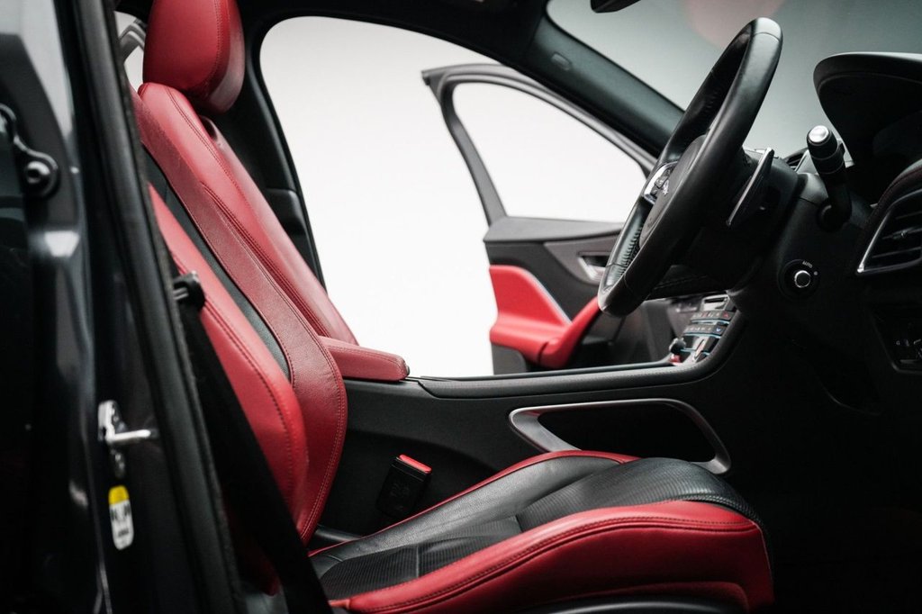 Used Jaguar F-Pace 2018 for sale - 78036498: Photo 31