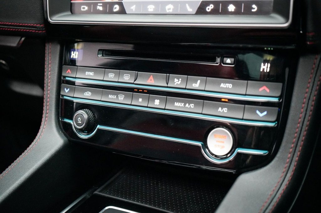 Used Jaguar F-Pace 2018 for sale - 78036498: Photo 47