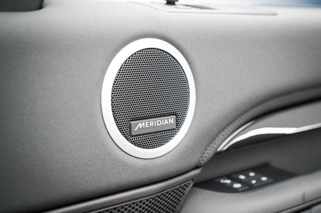 Used Land Rover Discovery 2018 for sale - 77765580: Photo 37