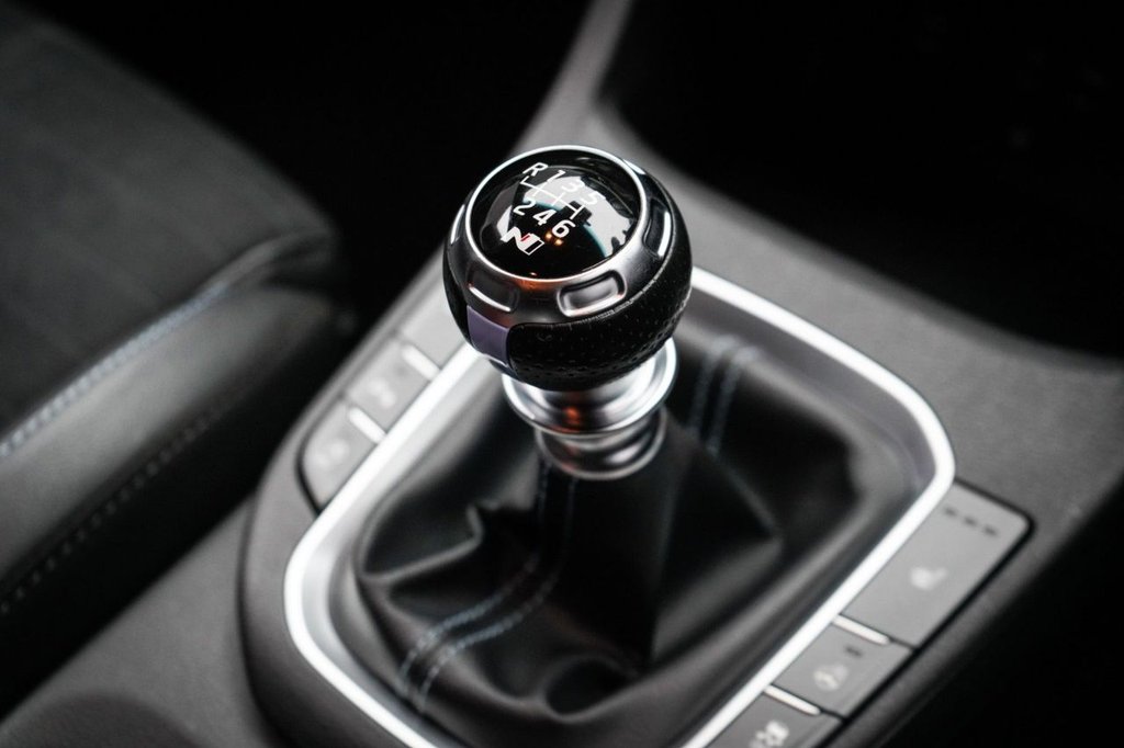 Used Hyundai i30 2018 for sale - 77332938: Photo 45