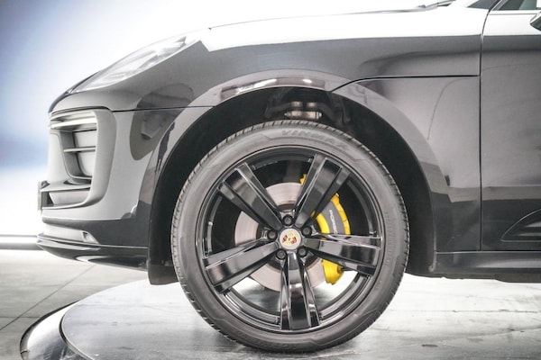 Used Porsche Macan 2021 for sale - 76223292: Photo 13