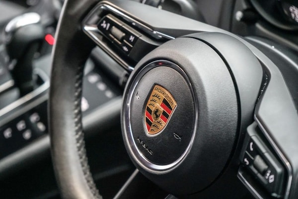 Used Porsche Macan 2021 for sale - 76223292: Photo 32