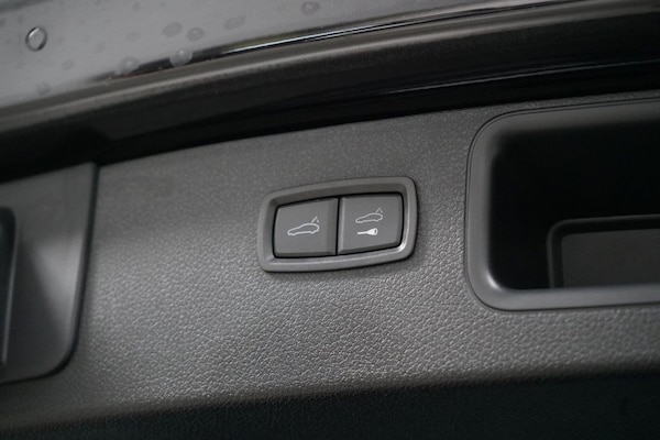 Used Porsche Macan 2021 for sale - 76223292: Photo 44