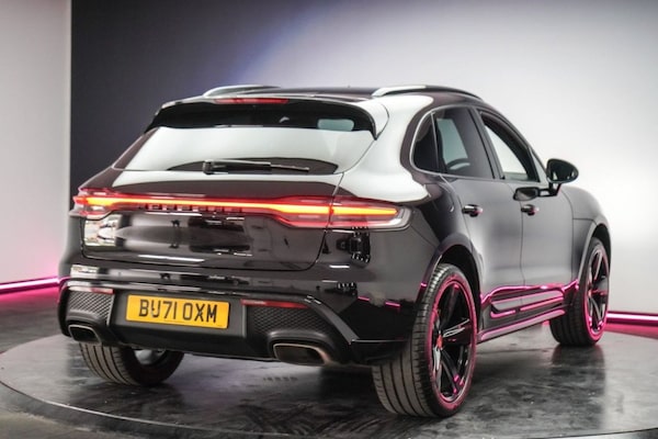 Used Porsche Macan 2021 for sale - 76223292: Photo 46