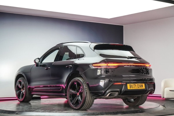 Used Porsche Macan 2021 for sale - 76223292: Photo 48