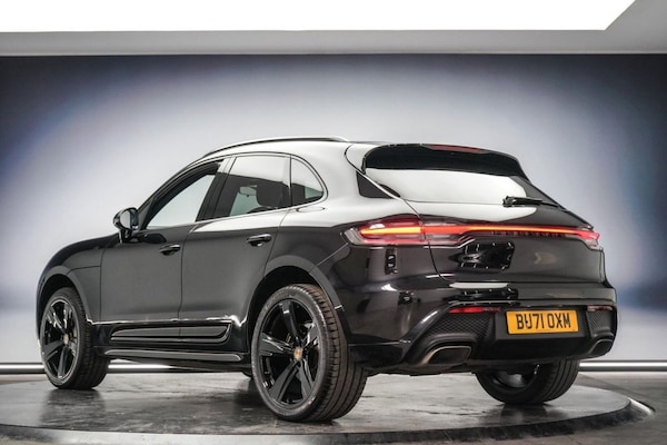 Used Porsche Macan 2021 for sale - 76223292: Photo 7
