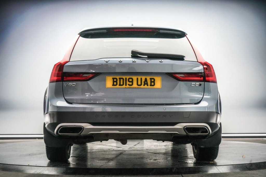 Used Volvo V90 Cross Country 2019 for sale - 77188128: Photo 12