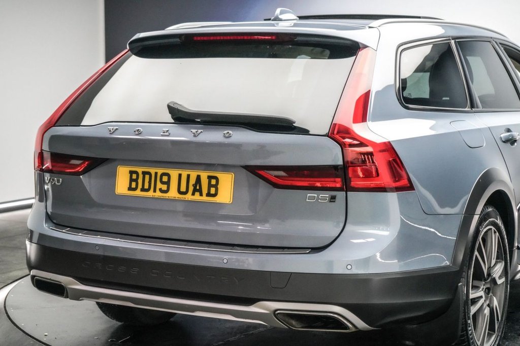 Used Volvo V90 Cross Country 2019 for sale - 77188128: Photo 21