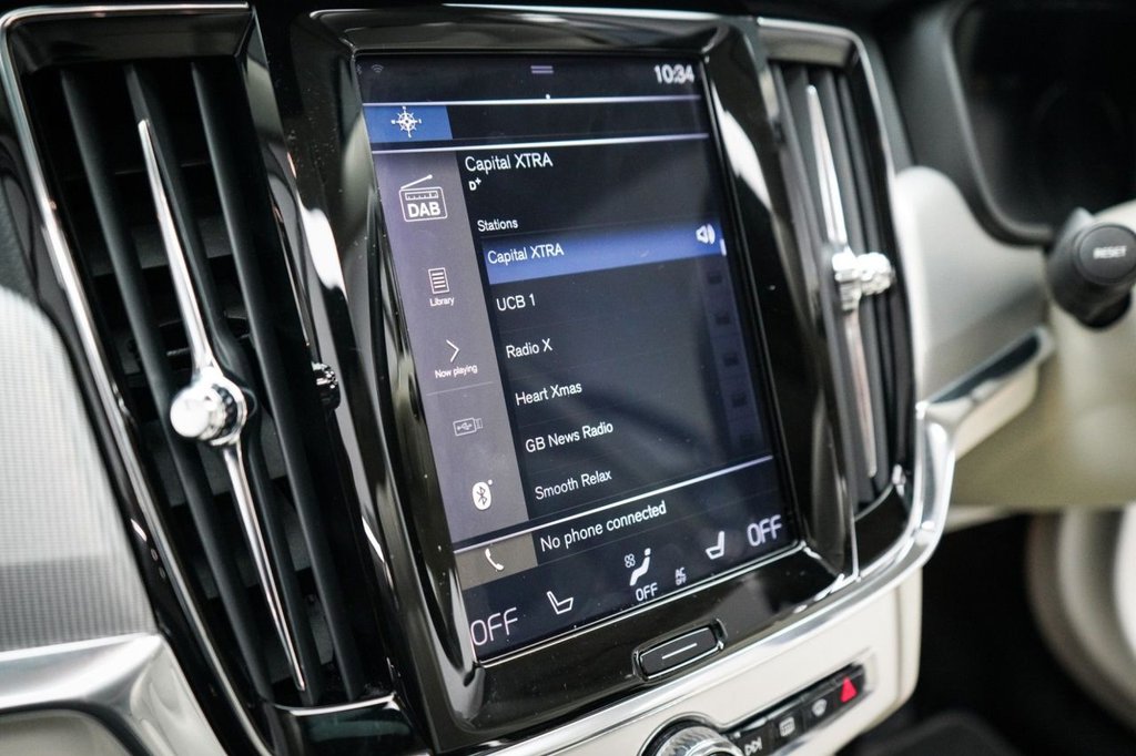 Used Volvo V90 Cross Country 2019 for sale - 77188128: Photo 42