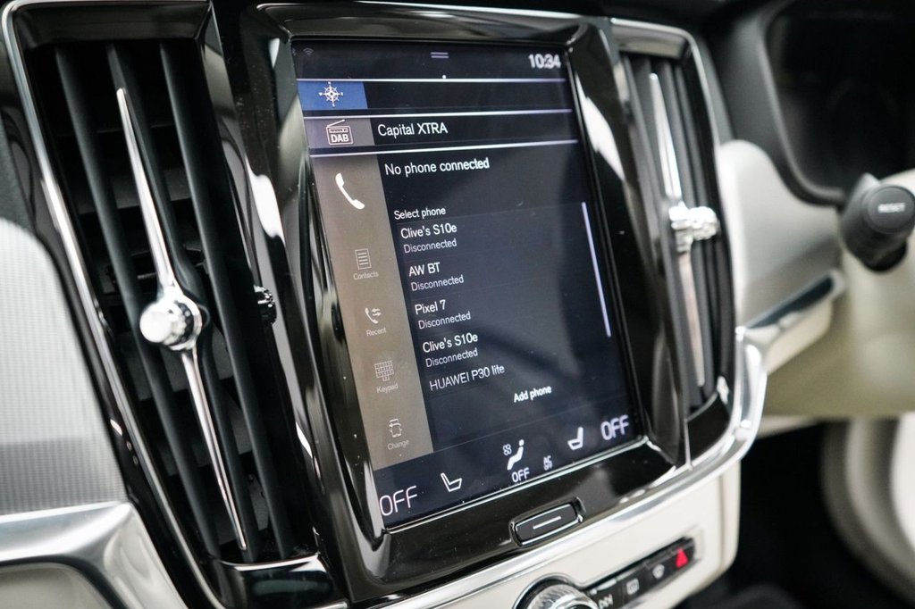 Used Volvo V90 Cross Country 2019 for sale - 77188128: Photo 43