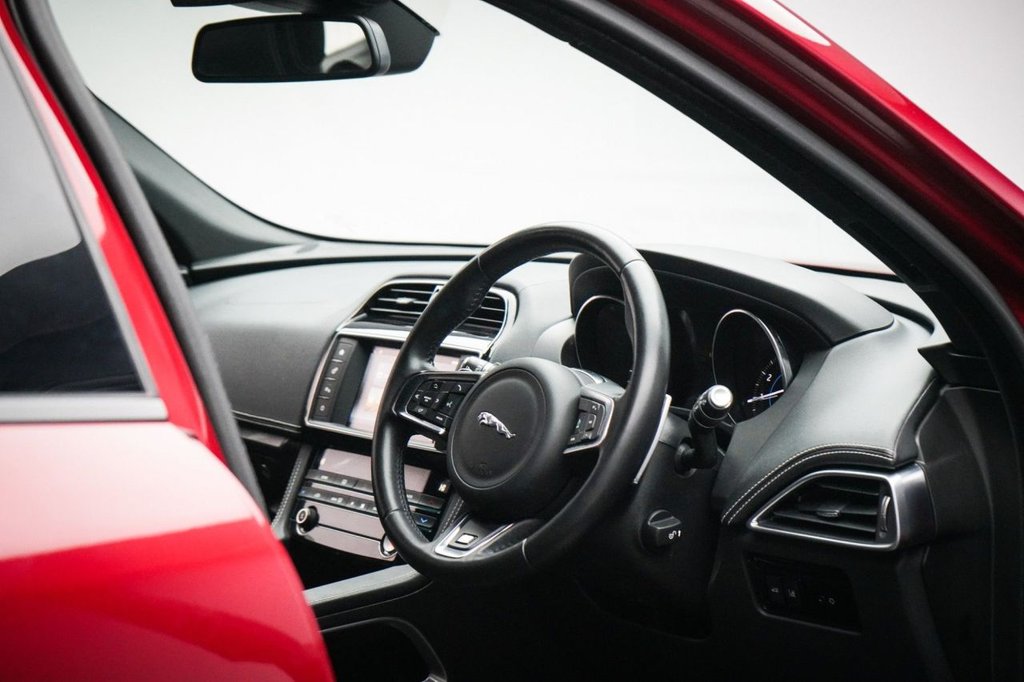 Used Jaguar F-Pace 2018 for sale - 78036497: Photo 29