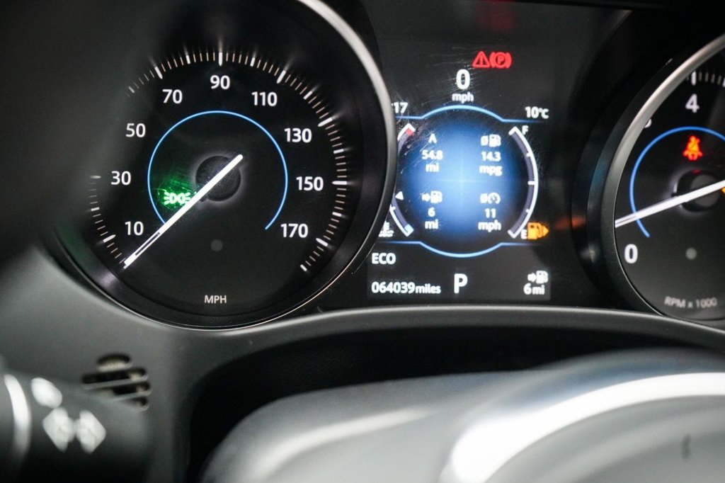 Used Jaguar F-Pace 2018 for sale - 78036497: Photo 35