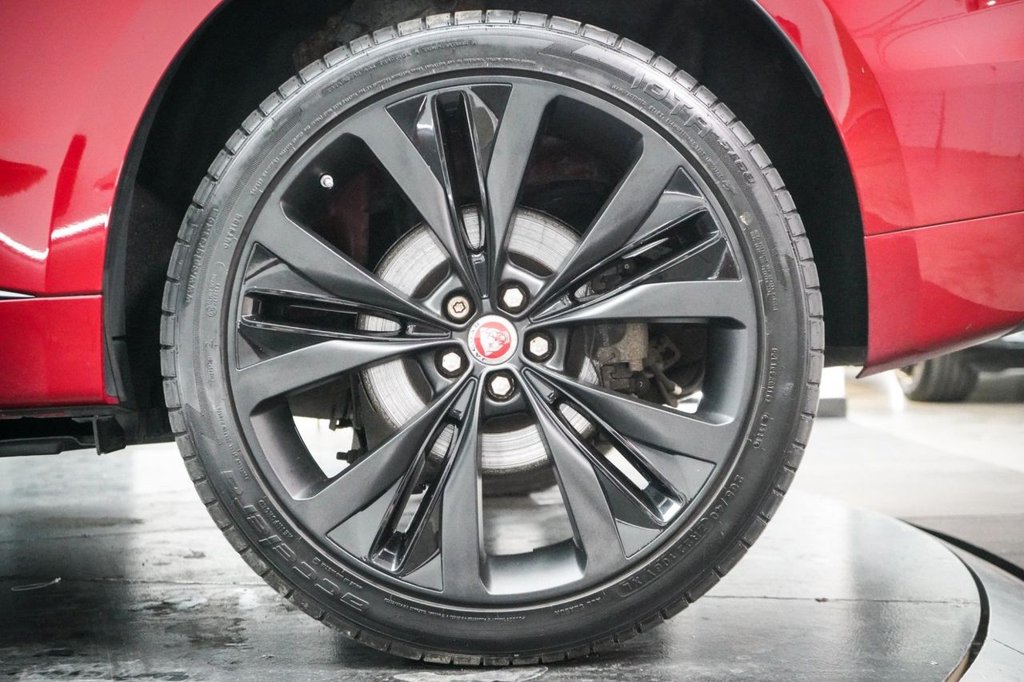 Used Jaguar F-Pace 2018 for sale - 78036497: Photo 45