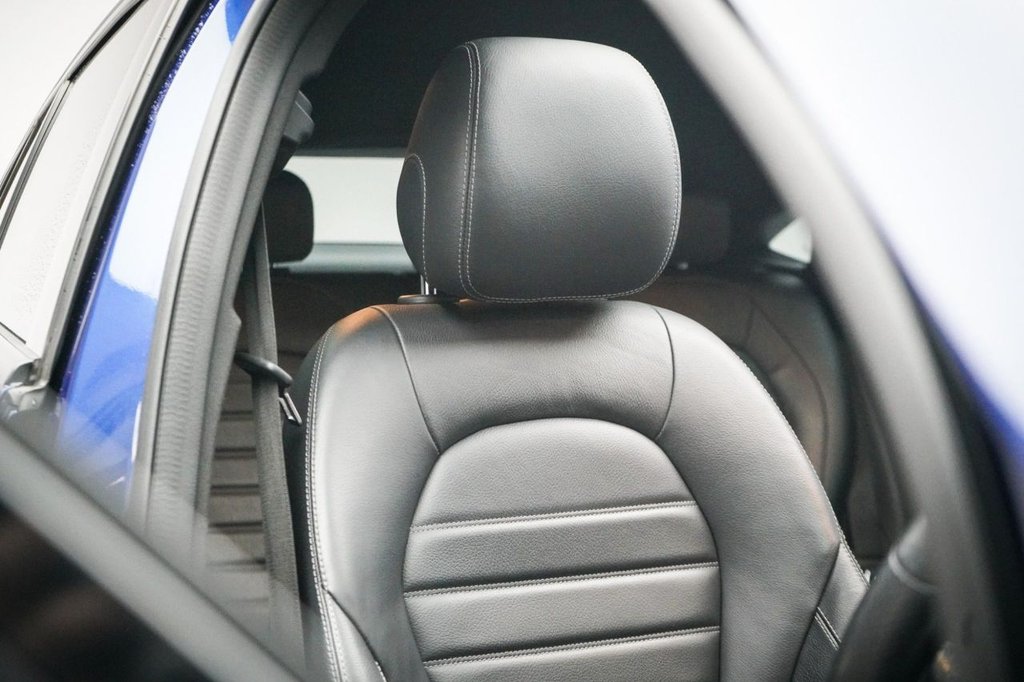 Used Mercedes-Benz GLC 2019 for sale - 77647843: Photo 31