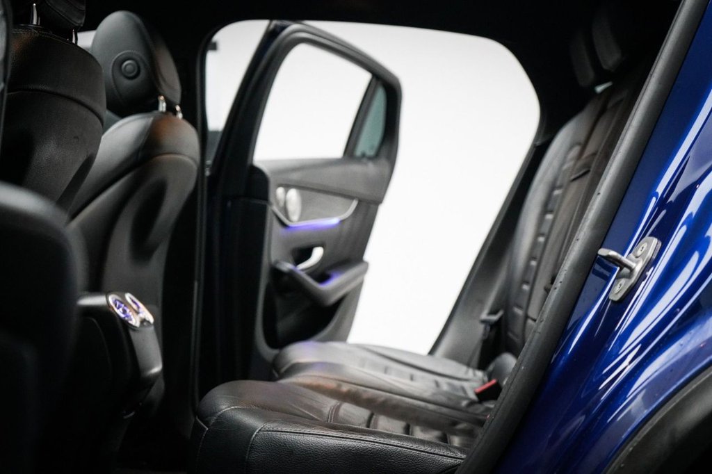 Used Mercedes-Benz GLC 2019 for sale - 77647843: Photo 35