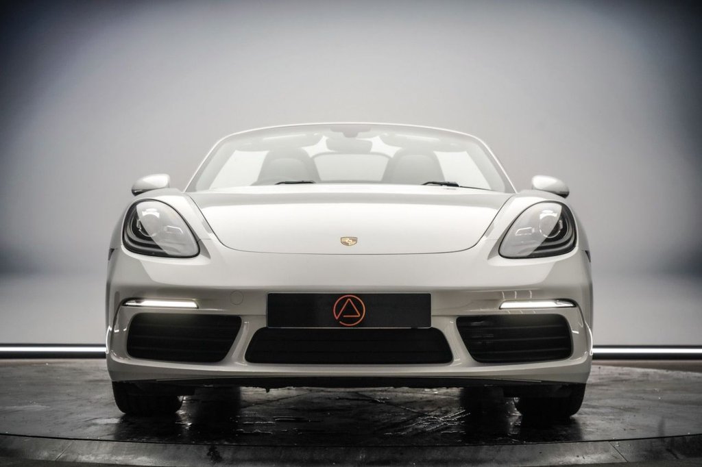 Used Porsche Boxster 2017 for sale - 77333007: Photo 10