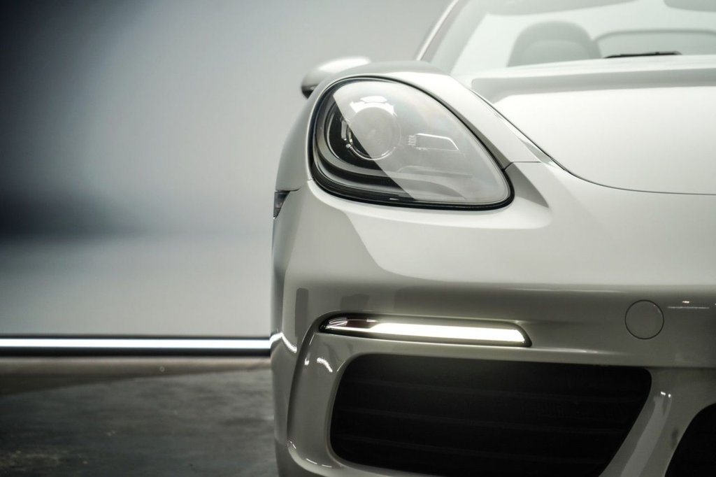 Used Porsche Boxster 2017 for sale - 77333007: Photo 11