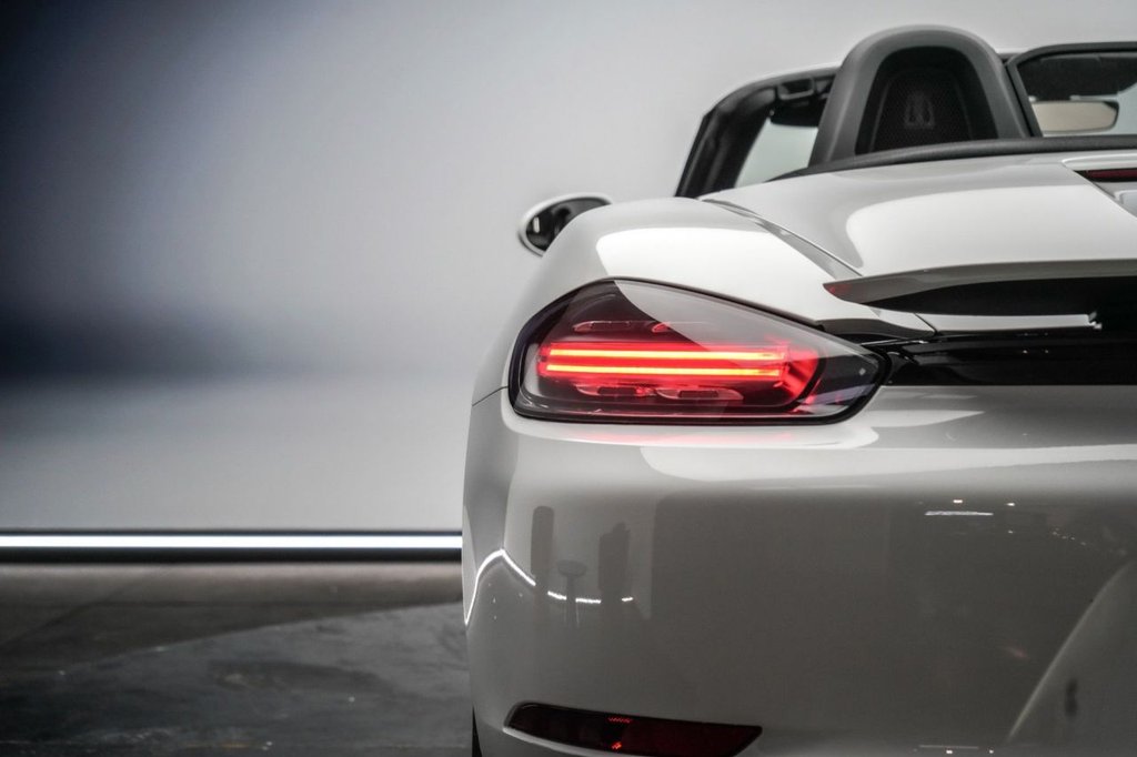 Used Porsche Boxster 2017 for sale - 77333007: Photo 13