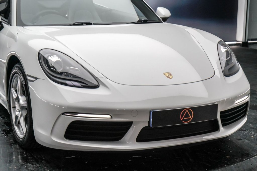 Used Porsche Boxster 2017 for sale - 77333007: Photo 17