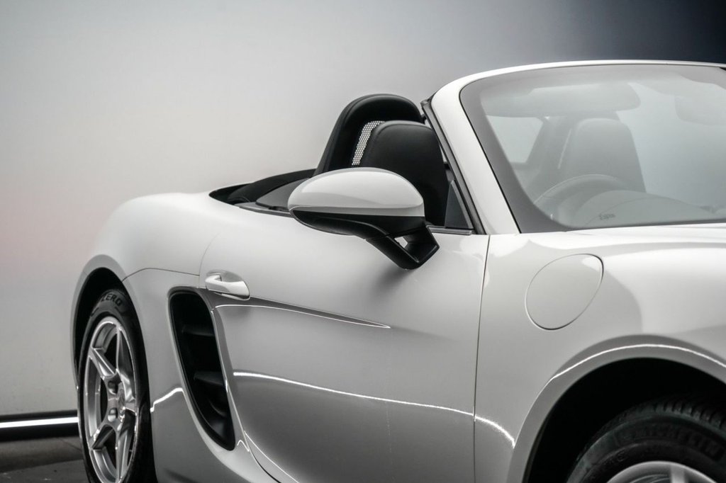 Used Porsche Boxster 2017 for sale - 77333007: Photo 21