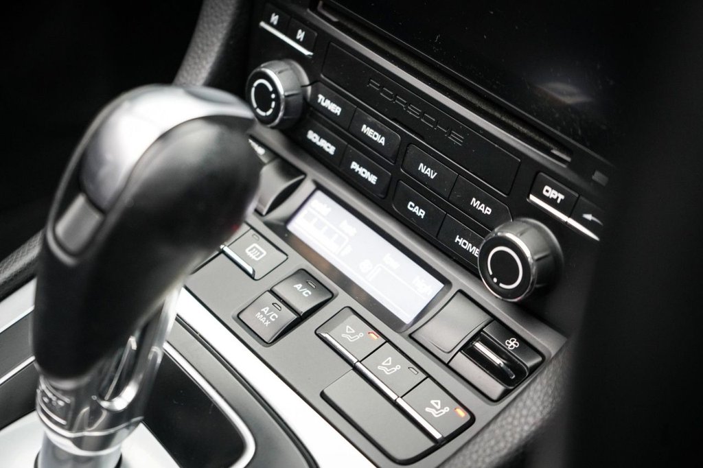 Used Porsche Boxster 2017 for sale - 77333007: Photo 37