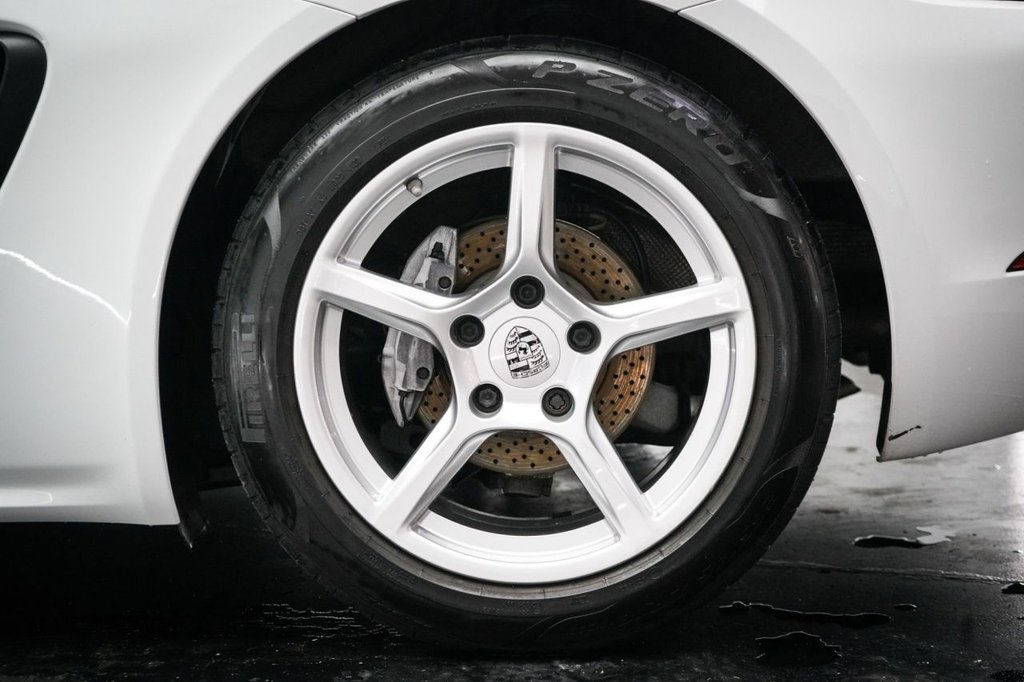 Used Porsche Boxster 2017 for sale - 77333007: Photo 40