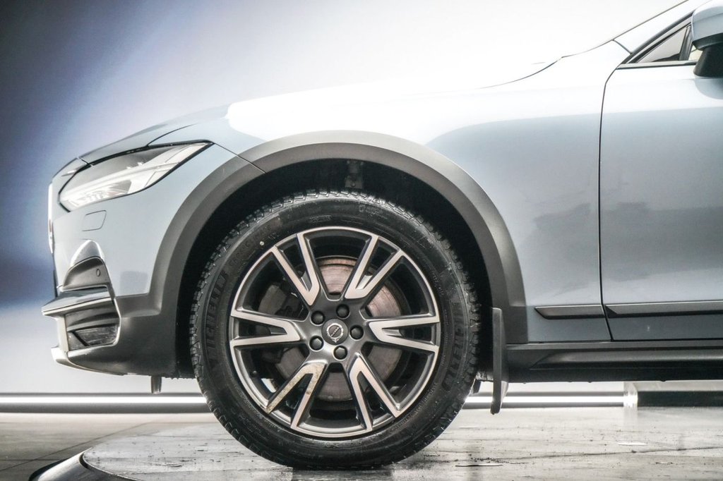 Used Volvo V90 2019 for sale - 76883158: Photo 16