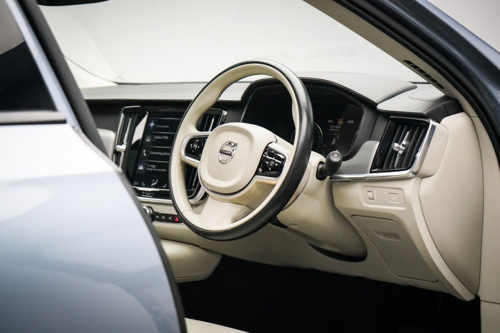 Used Volvo V90 2019 for sale - 76883158: Photo 29
