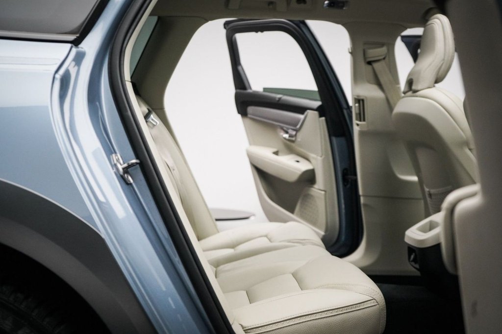 Used Volvo V90 2019 for sale - 76883158: Photo 32