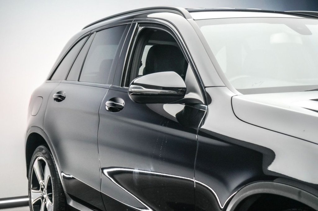 Used Mercedes-Benz GLC 2019 for sale - 77218644: Photo 14