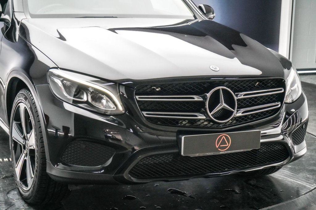 Used Mercedes-Benz GLC 2019 for sale - 77218644: Photo 16