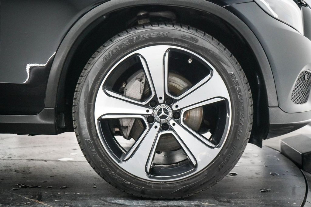 Used Mercedes-Benz GLC 2019 for sale - 77218644: Photo 44