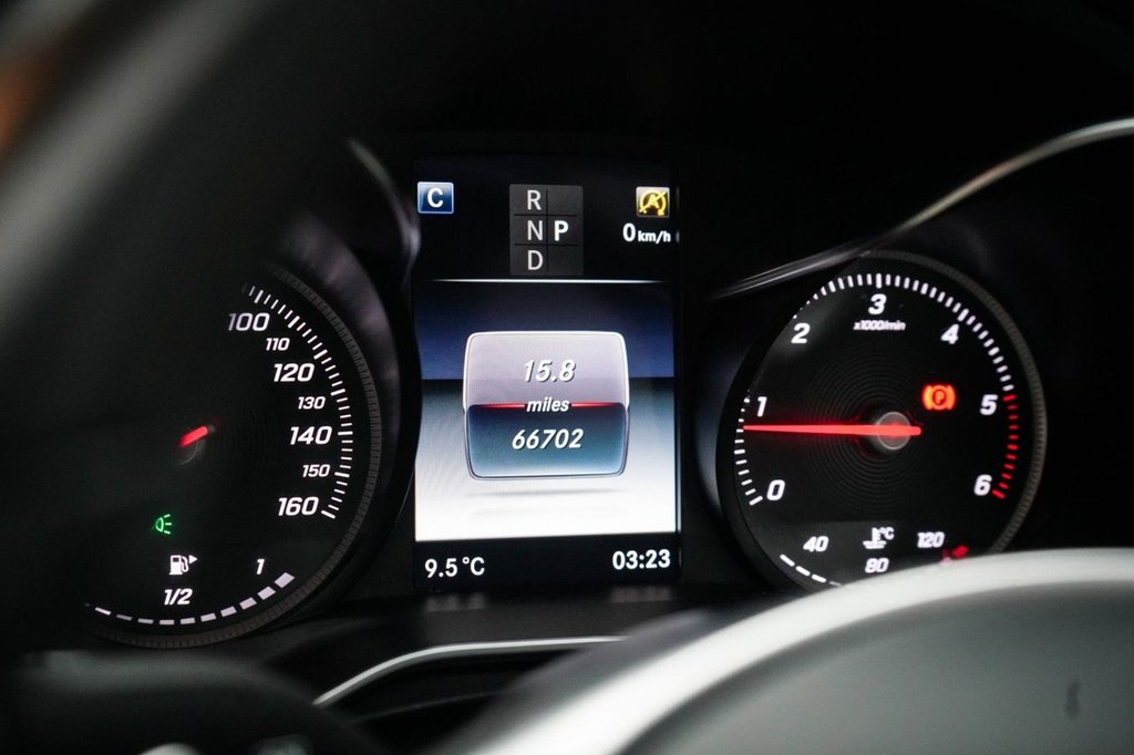 Used Mercedes-Benz C Class 2017 for sale - 77226852: Photo 39